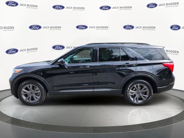 Used 2023 Ford Explorer - photo 2