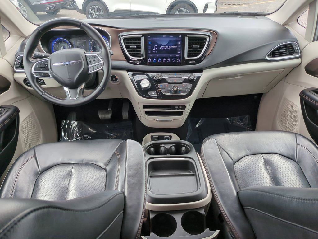 Used 2018 Chrysler Pacifica - photo 16