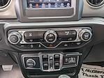 2020 Jeep Gladiator Crew Cab 4WD Pickup for sale #C215850 - photo 19