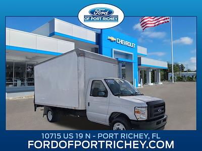 Used 2024 Ford E-350 - photo 1