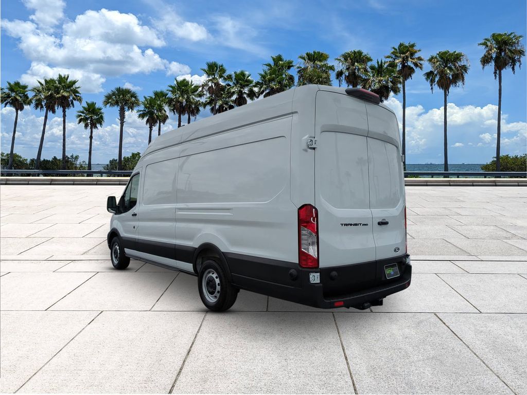 New 2026 Ford Transit 250 - photo 7