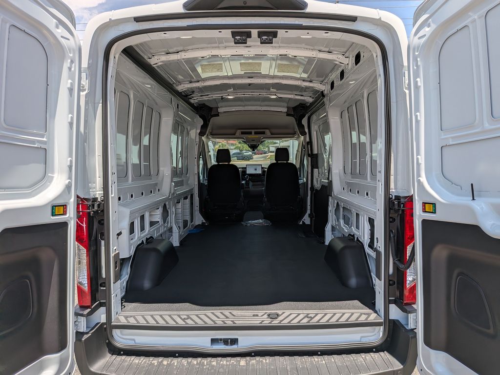New 2026 Ford Transit 250 - photo 2