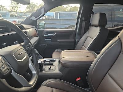 Used 2024 GMC Sierra 1500 - photo 1