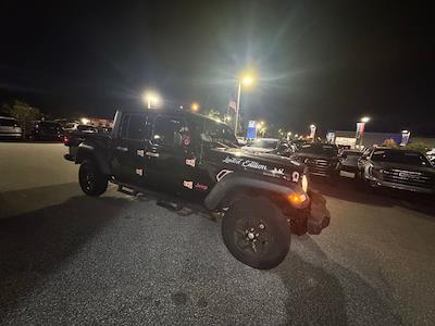 Used 2020 Jeep Gladiator Sport Crew Cab for sale #196400T - photo 1