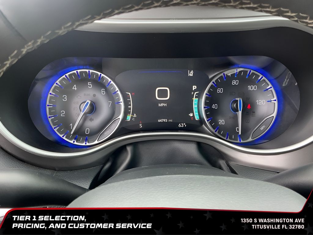 Used 2023 Chrysler Pacifica - photo 29