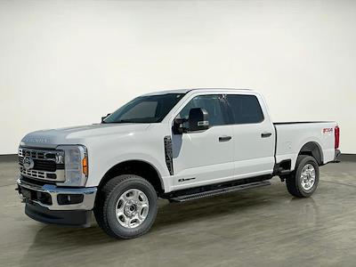 Used 2025 Ford F-250 - photo 1