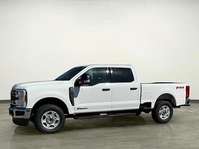 Used 2025 Ford F-250 - photo 1