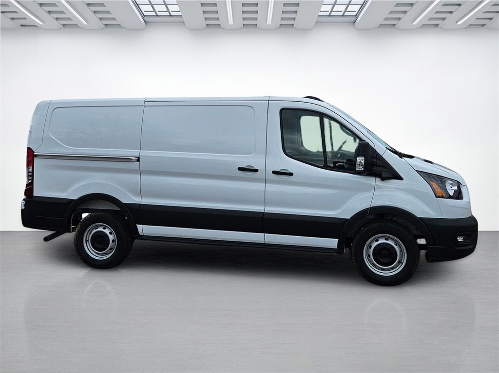 New 2026 Ford Transit 150 - photo 7