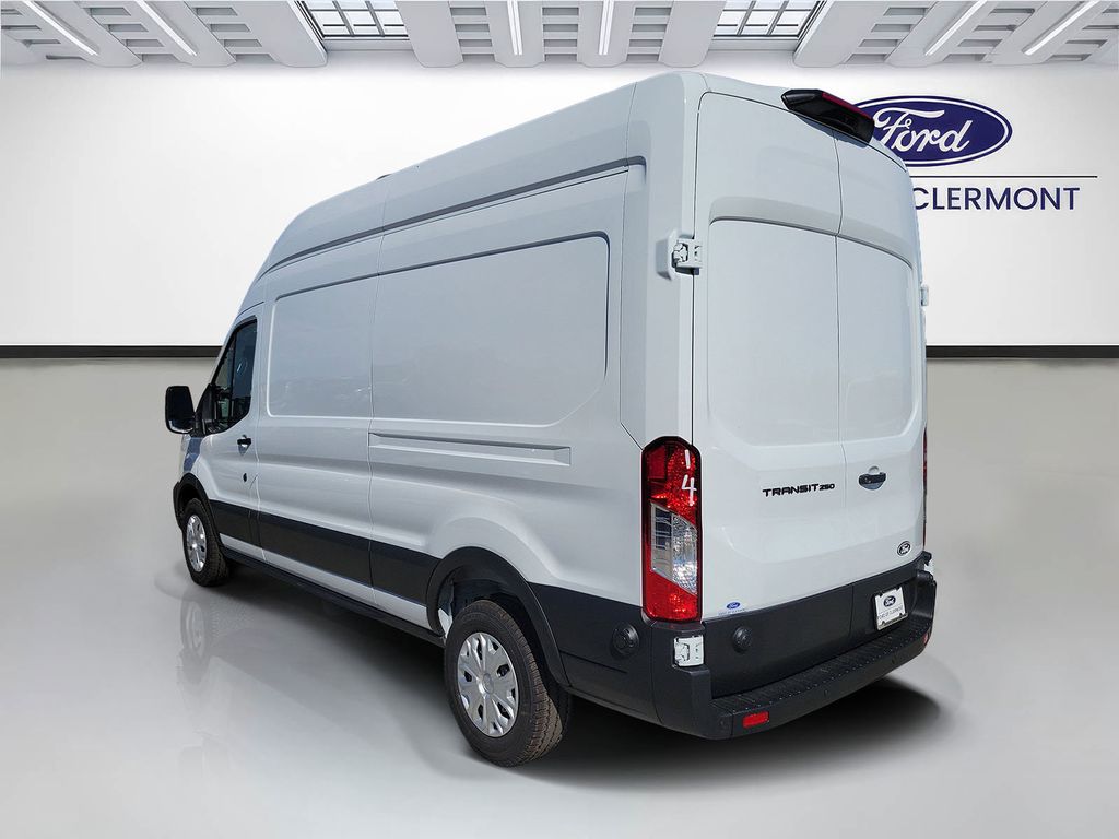 New 2026 Ford Transit 250 - photo 7