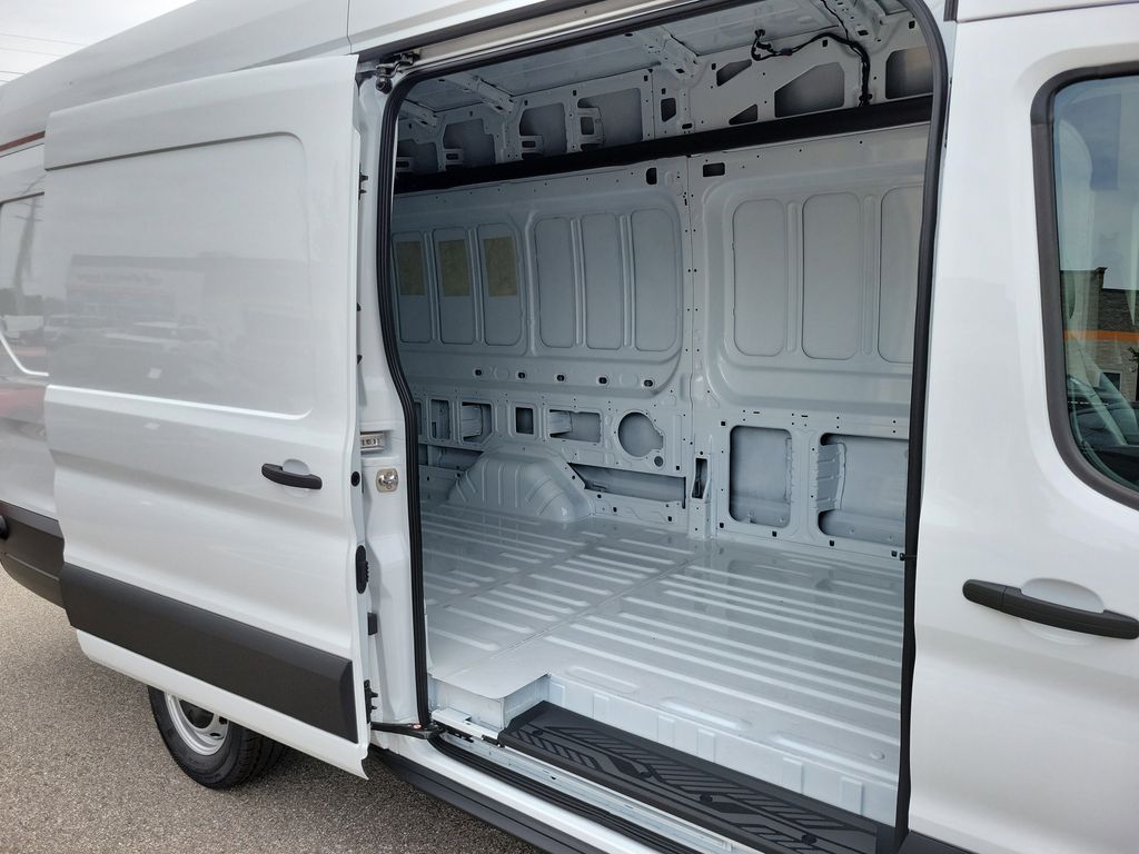 New 2026 Ford Transit 350 - photo 8