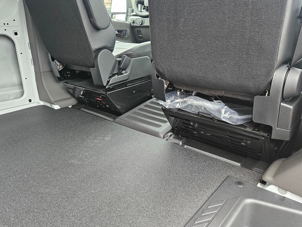 New 2025 Ford Transit 150 - photo 31