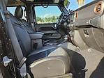 2021 Jeep Gladiator Crew Cab 4WD Pickup for sale #LB57040A - photo 31