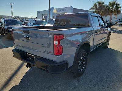 Used 2025 Chevrolet Silverado 1500 - photo 1