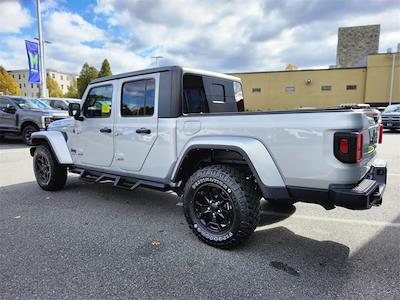2022 Jeep Gladiator Crew Cab 4x4 Pickup for sale #FB1086A - photo 2