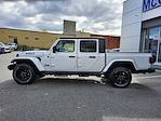 2022 Jeep Gladiator Crew Cab 4x4 Pickup for sale #FB1086A - photo 3