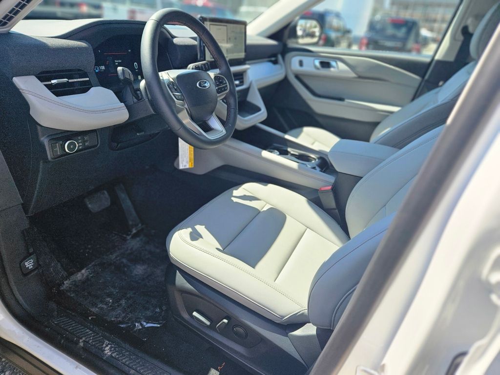 New 2026 Ford Explorer - photo 20