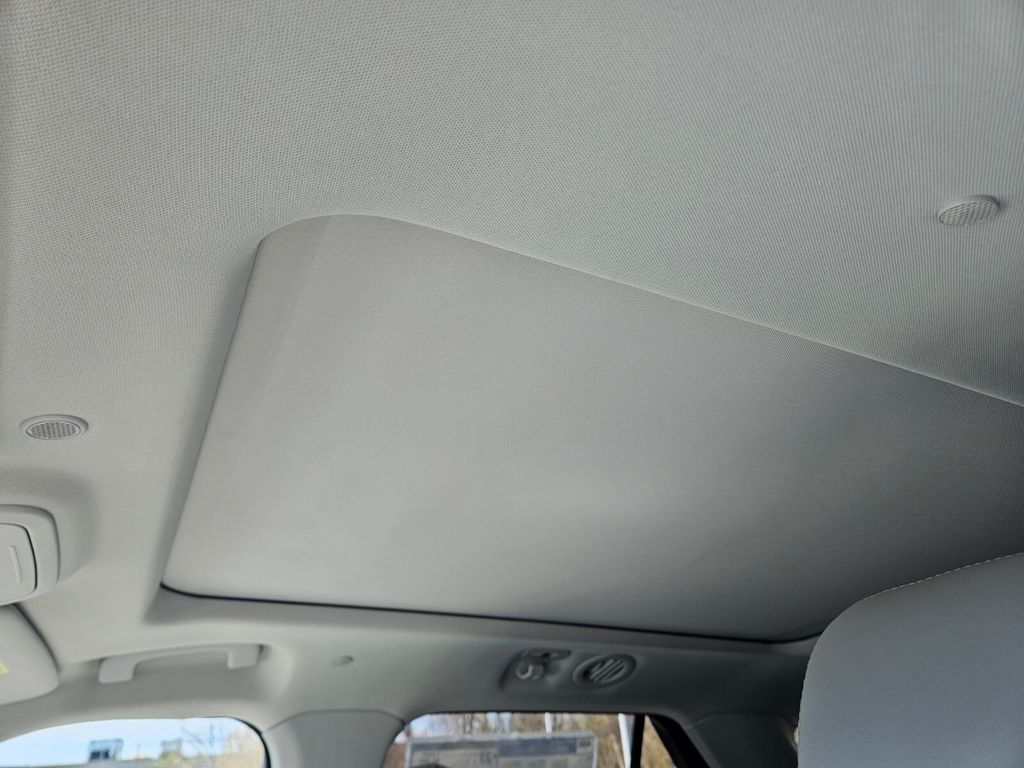 New 2026 Ford Explorer - photo 21