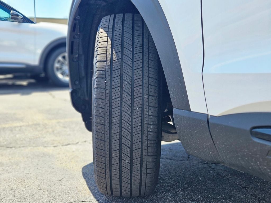 New 2026 Ford Explorer - photo 32