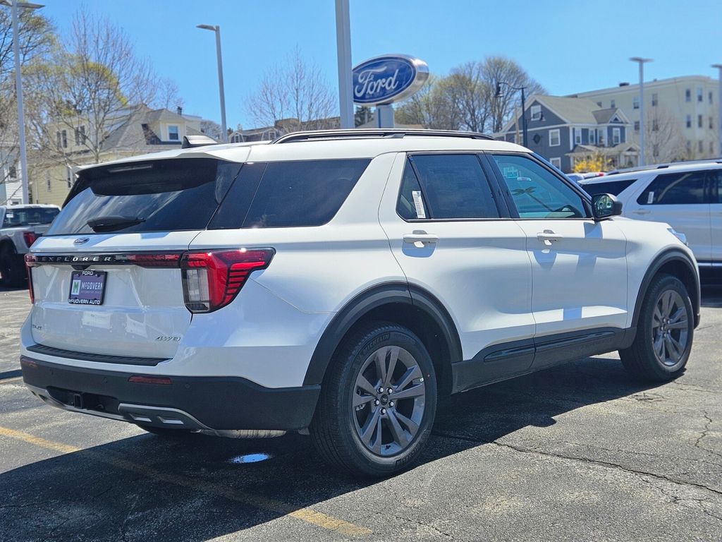 New 2026 Ford Explorer - photo 7
