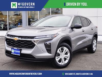 Used 2025 Chevrolet Trax - photo 1