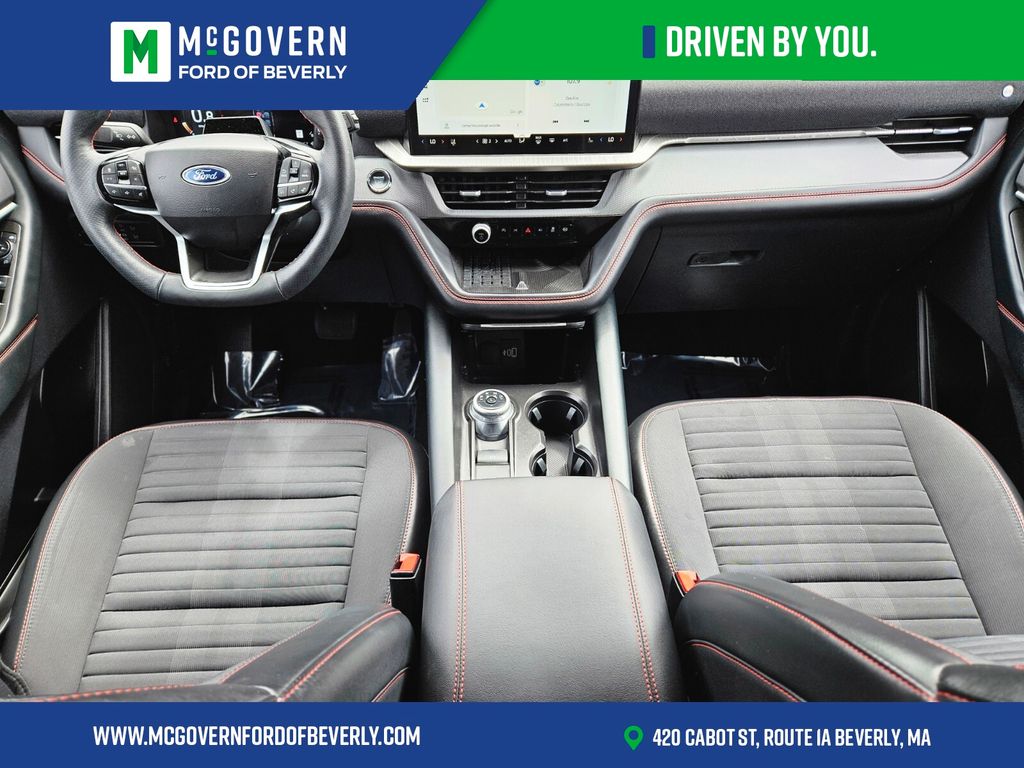 Used 2025 Ford Explorer - photo 12