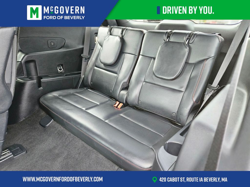 Used 2025 Ford Explorer - photo 17