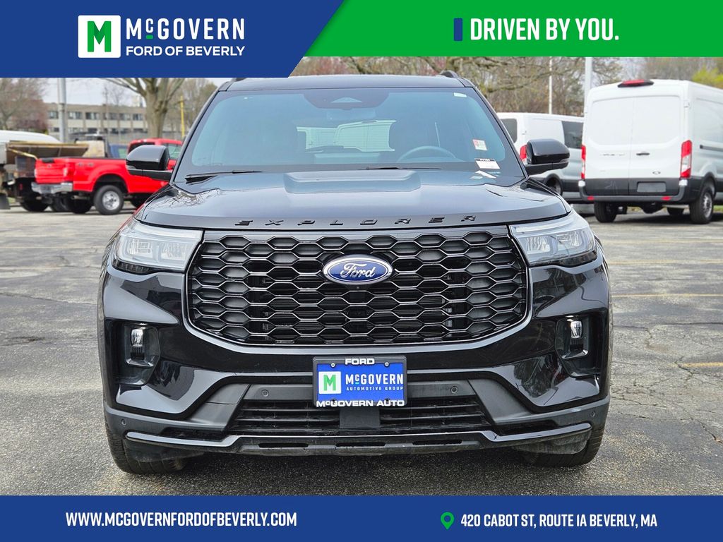 Used 2025 Ford Explorer - photo 10