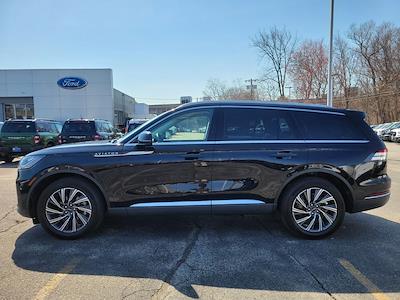 Used 2025 Lincoln Aviator - photo 1