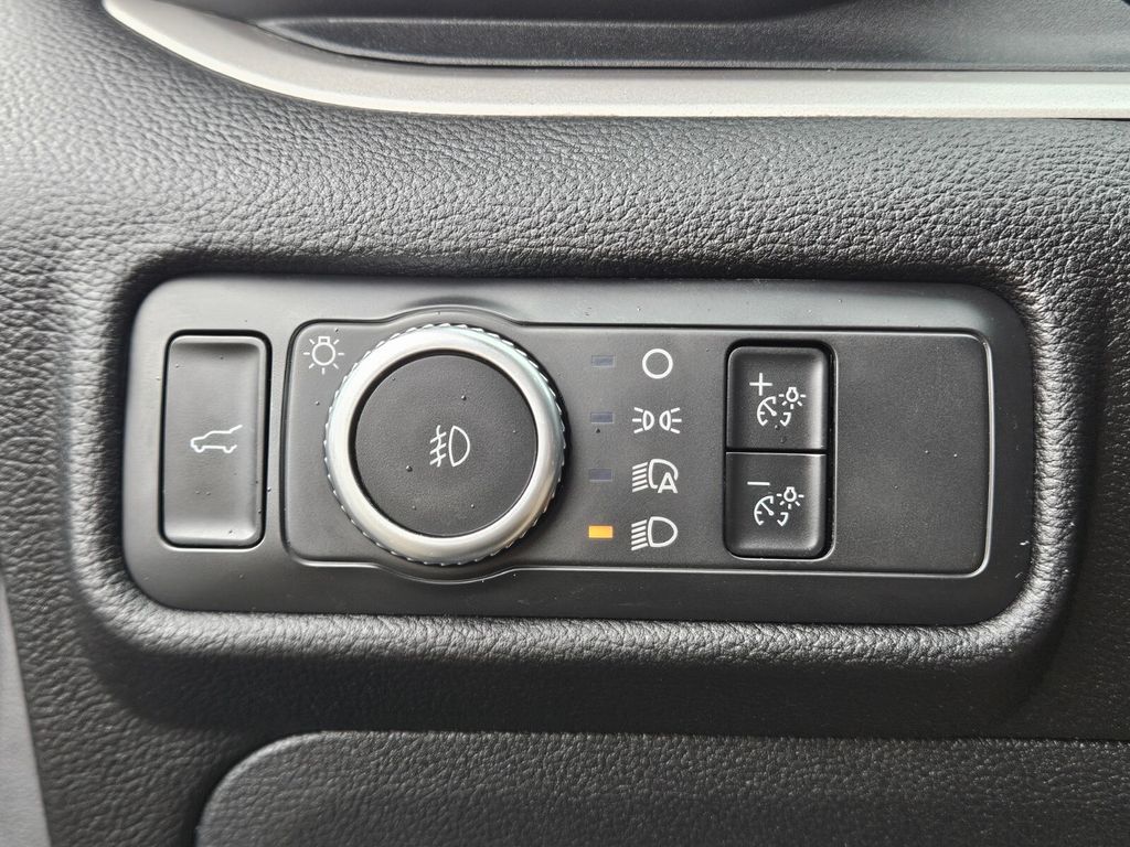 Used 2022 Ford Explorer - photo 23