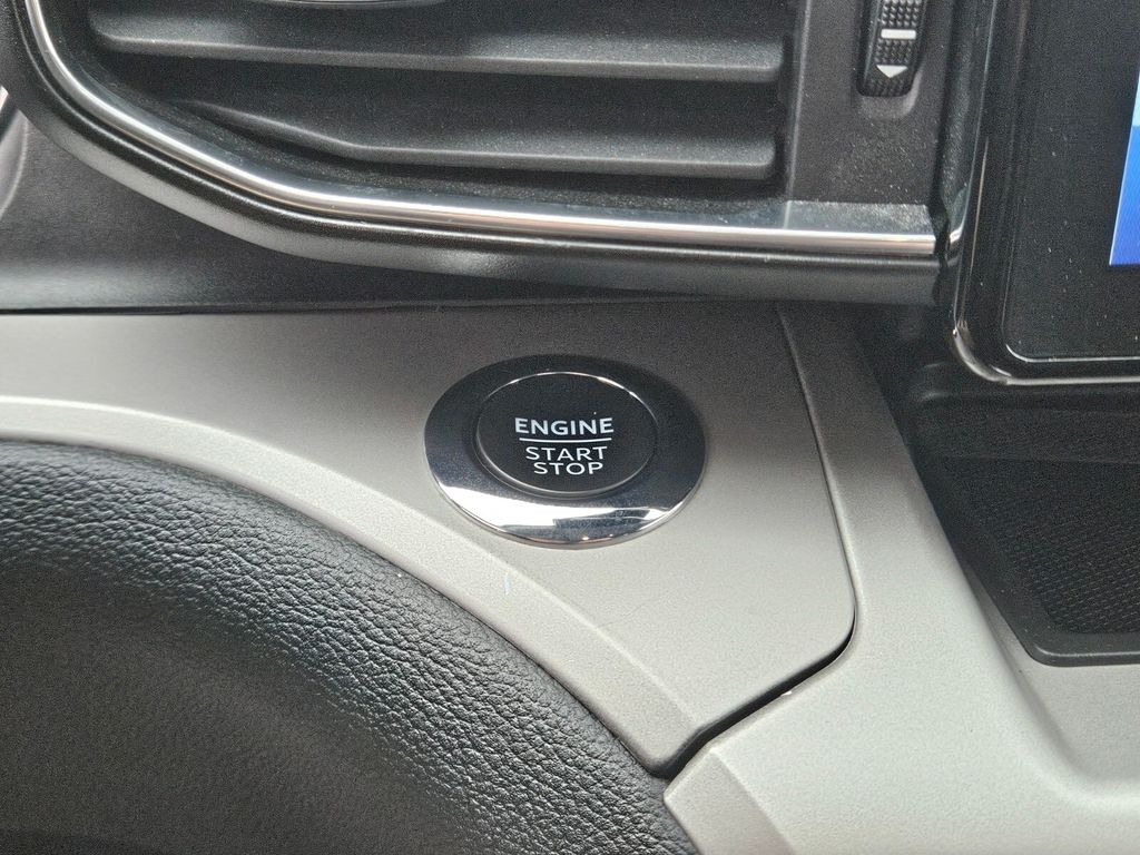 Used 2022 Ford Explorer - photo 24