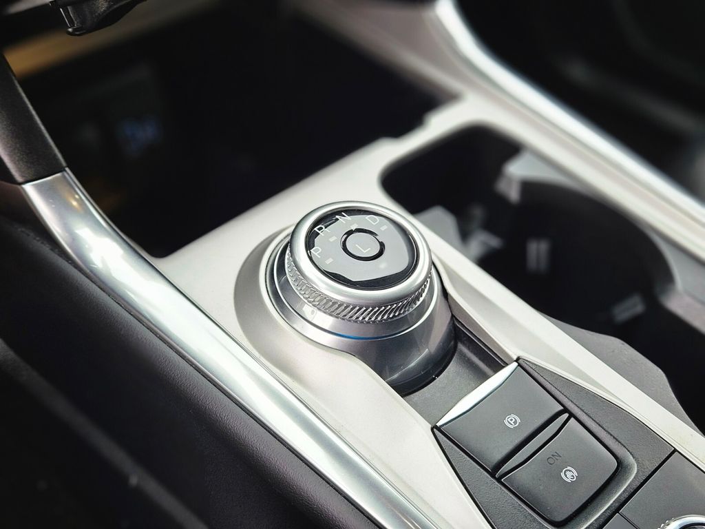 Used 2022 Ford Explorer - photo 25