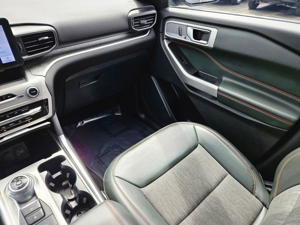 Used 2022 Ford Explorer - photo 15