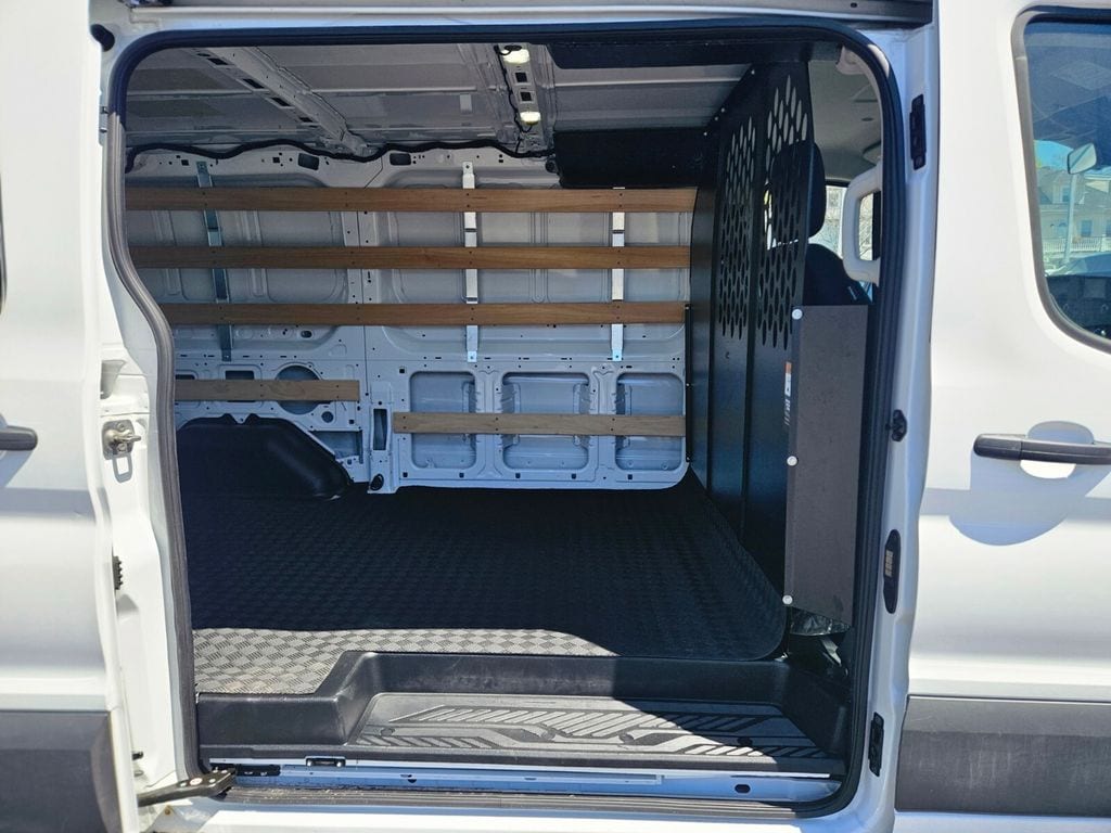 Used 2025 Ford Transit 250 - photo 11