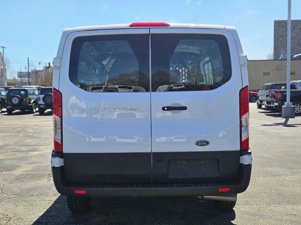 Used 2025 Ford Transit 250 - photo 5