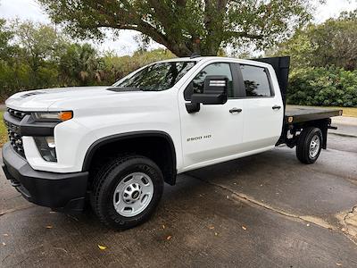 Used 2020 Chevrolet Silverado 2500 Crew Cab Flatbed Truck for sale #MM6390 - photo 2
