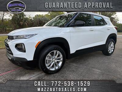 Used 2023 Chevrolet Trailblazer - photo 1