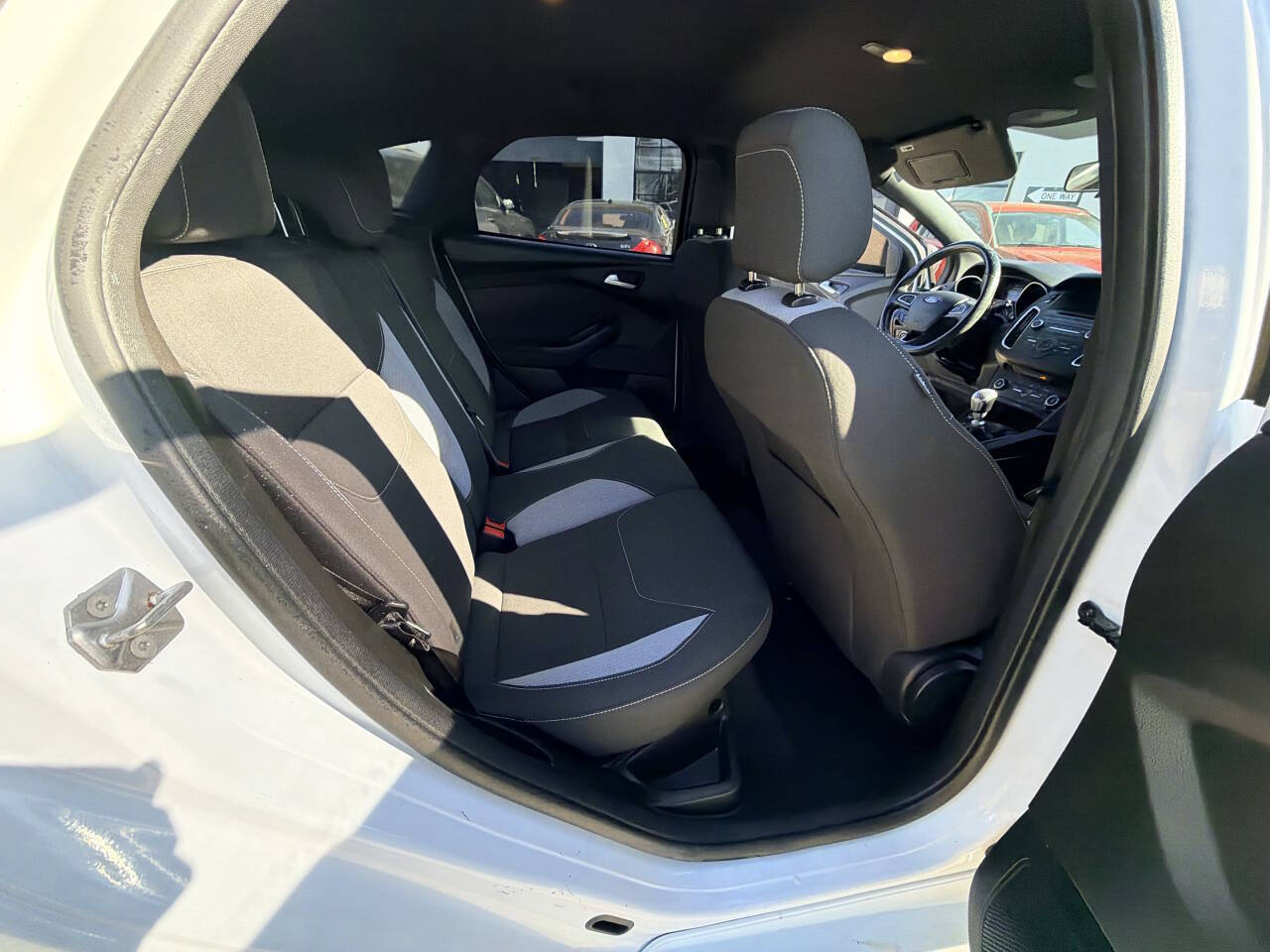 Used 2016 Ford Focus - photo 18