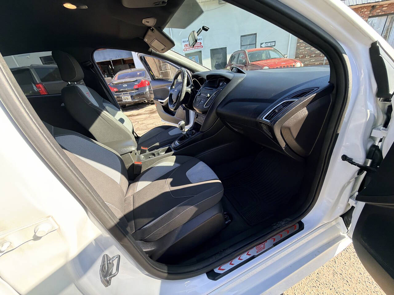 Used 2016 Ford Focus - photo 21