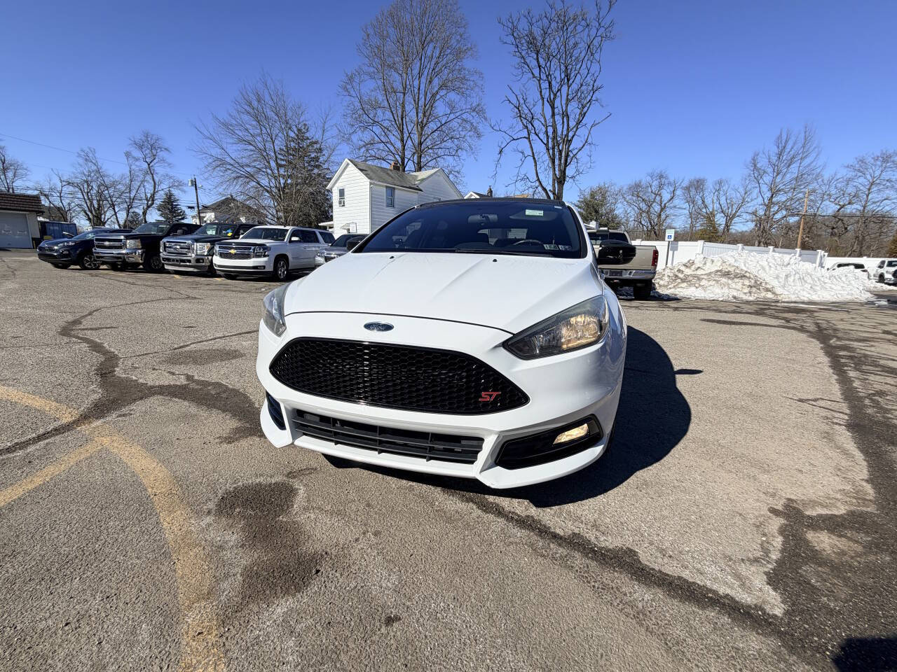 Used 2016 Ford Focus - photo 2
