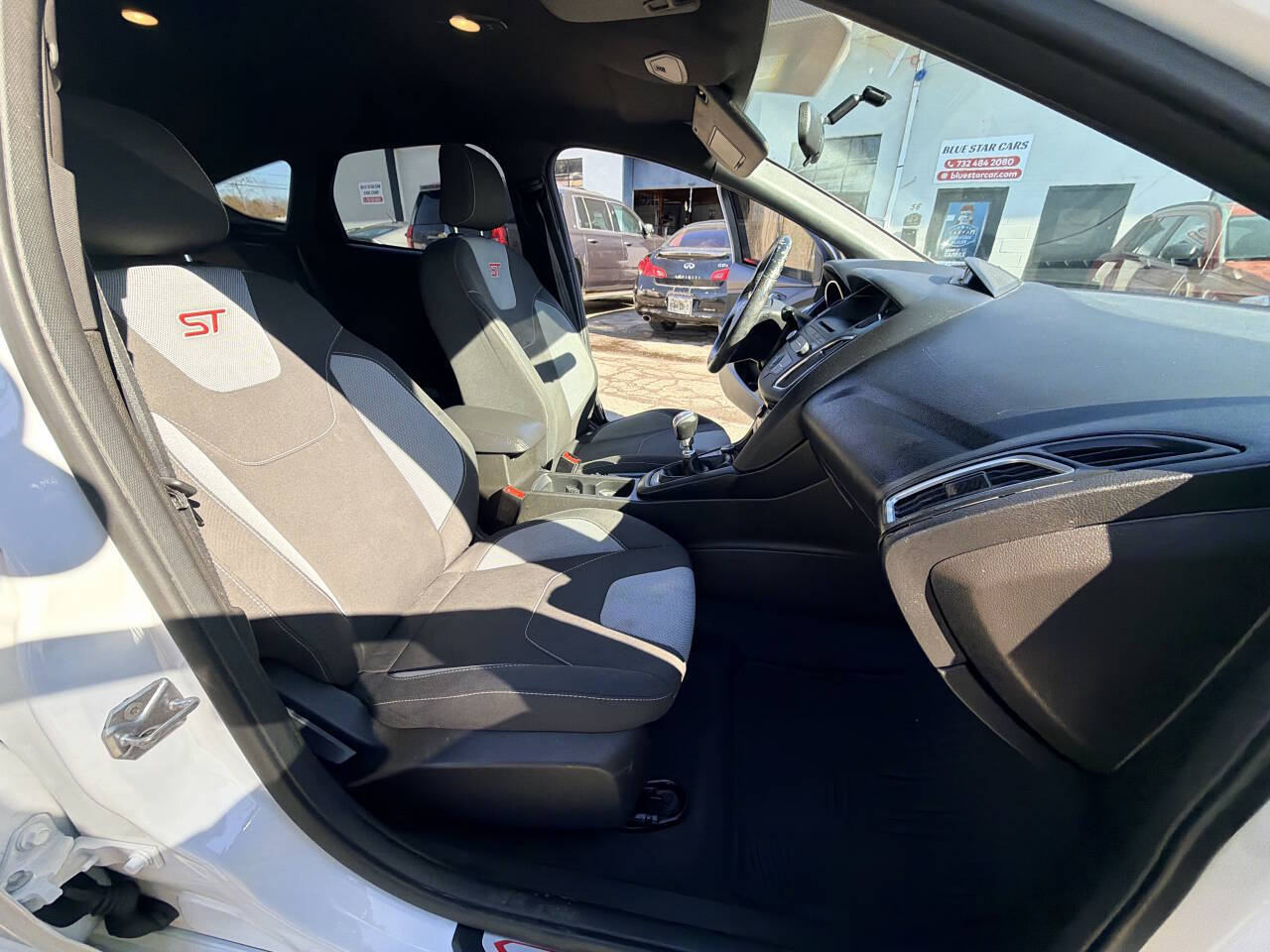 Used 2016 Ford Focus - photo 22
