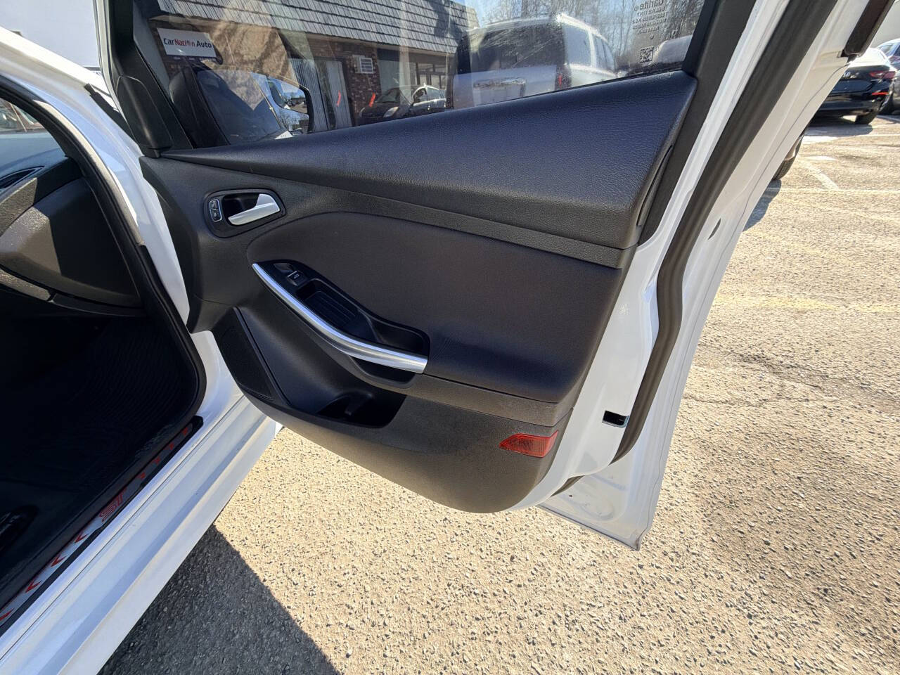 Used 2016 Ford Focus - photo 23