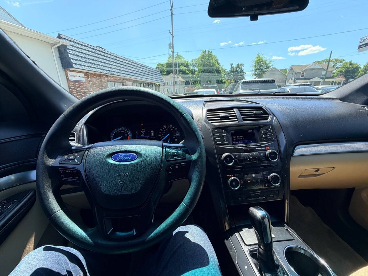 Used 2016 Ford Explorer - photo 6