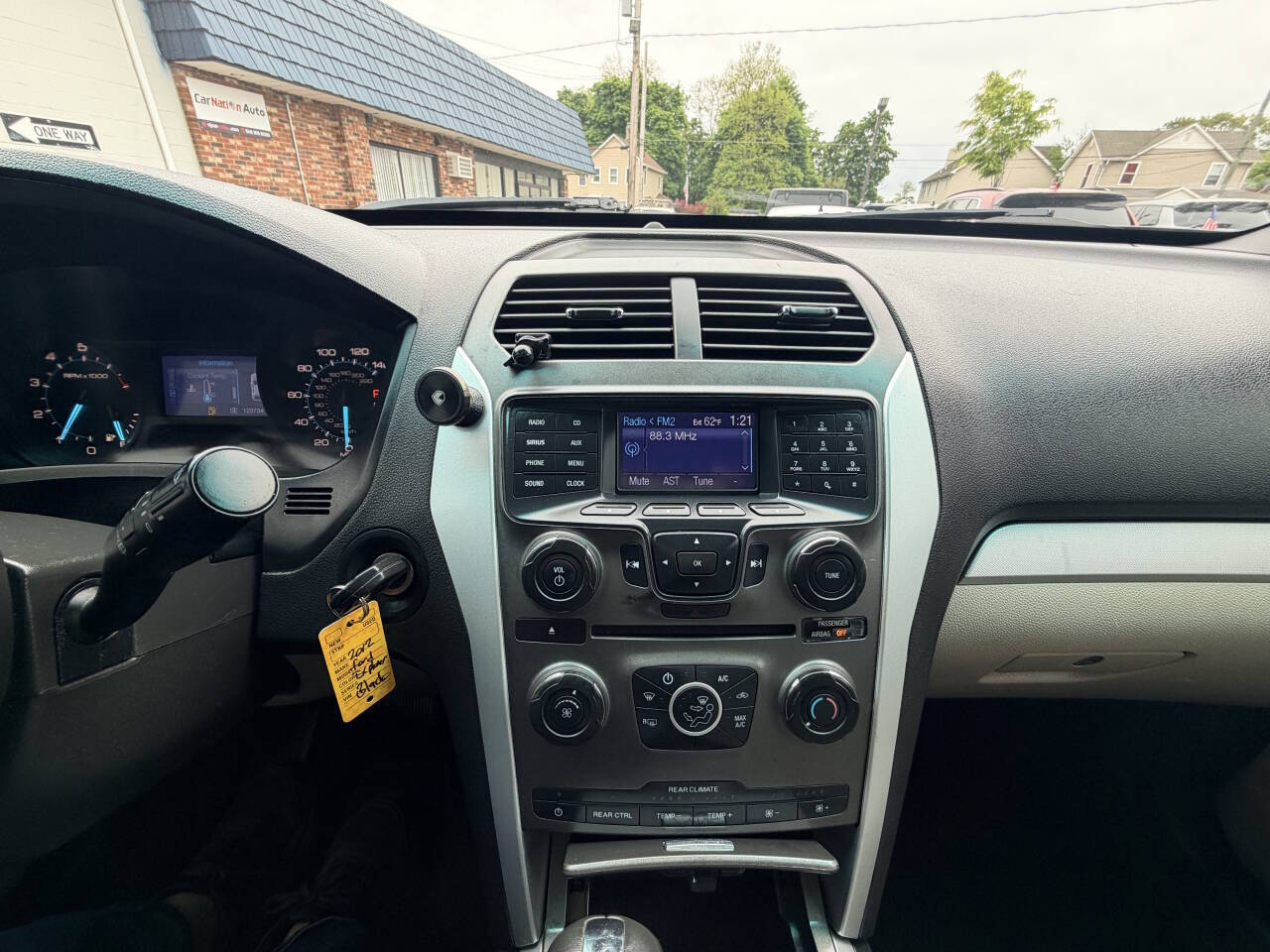 Used 2012 Ford Explorer - photo 8