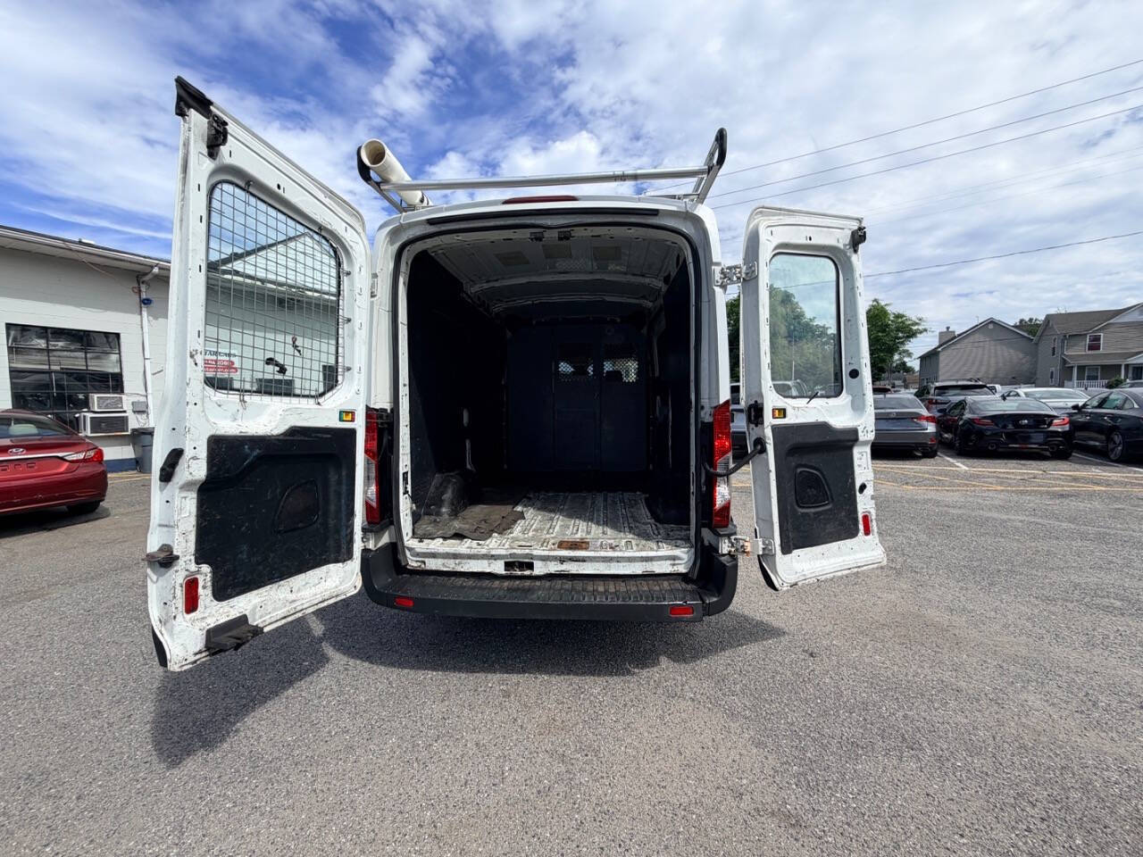 Used 2017 Ford Transit 250 - photo 46