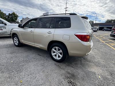 Used 2008 Toyota Highlander Base for sale #JTEES41A582102078 - photo 2