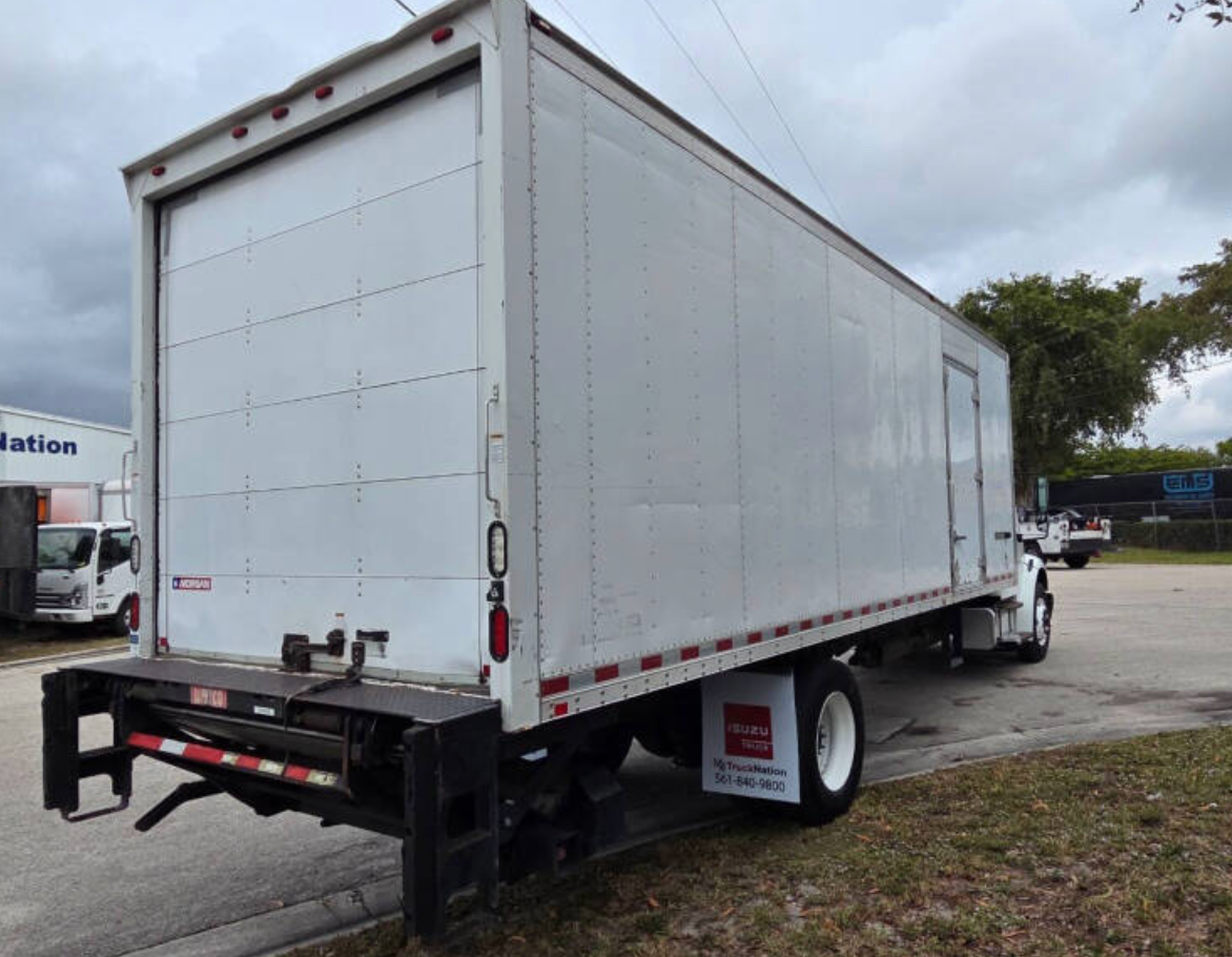 Used 2016 Freightliner M2 106 - photo 7