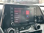 Used 2022 Toyota Highlander XLE for sale #15554P - photo 12