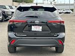 Used 2022 Toyota Highlander XLE for sale #15554P - photo 5