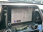 Used 2023 Toyota Highlander LE for sale #15733R - photo 12