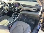 Used 2023 Toyota Highlander LE for sale #15733R - photo 28